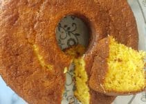 Bolo de milho de lata no liquidificador